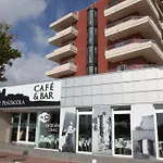 Acualandia Lejlighedshotel 4*