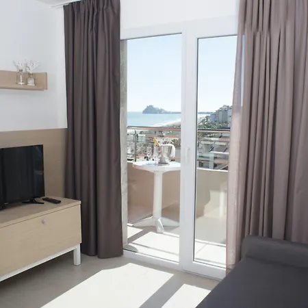 Hotel apartamentowy Acualandia 4*